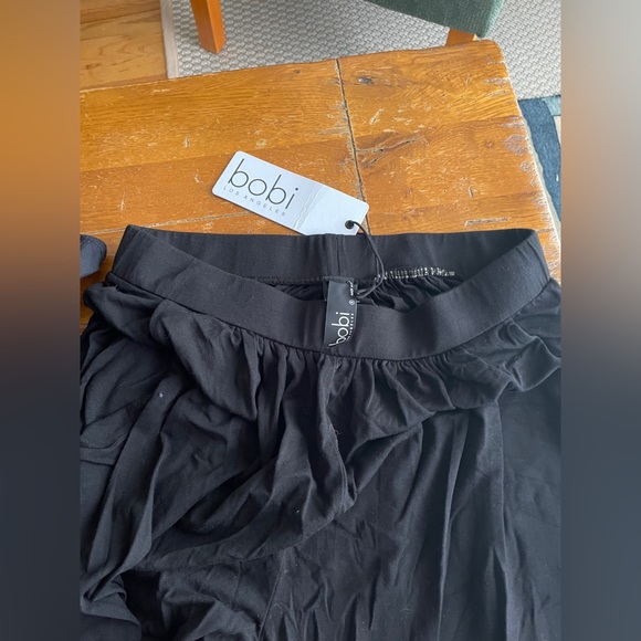 Bobi Jersey Jogger in Black - Picture 16 of 16